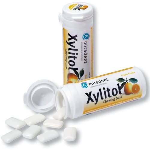 Miradent Xylitol Chewing Gum [Flavour: Fresh Fruit]